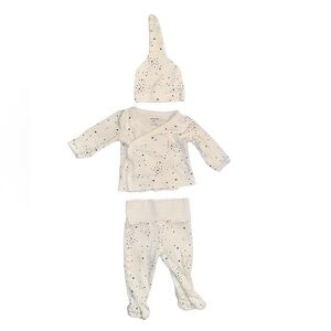Babies Petit Lem Gender Neutral White Pajamas With Little Black Stars. Size 3M.